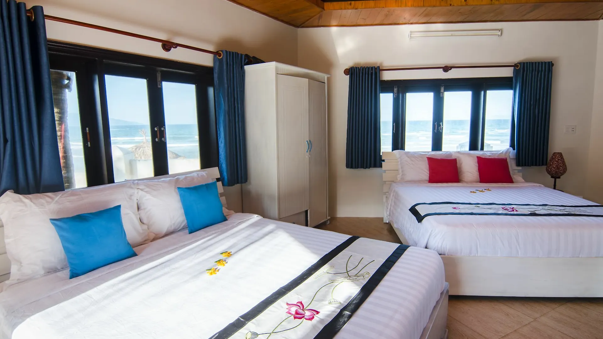 *** Feriested Danabeach Villas Da Nang Vietnam